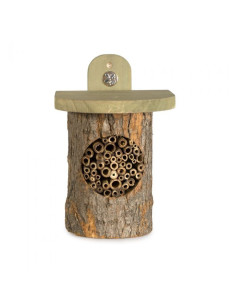 Wildlife World bi bo i træstamme