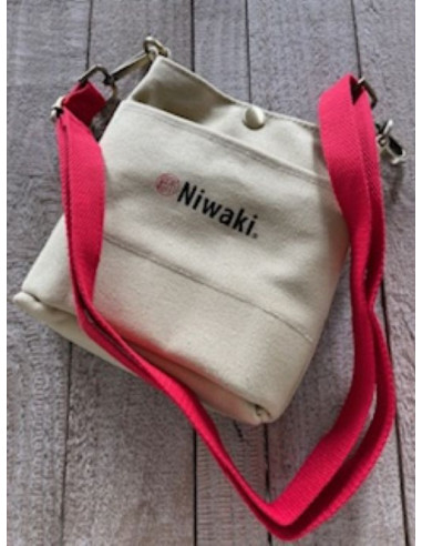 Niwaki Taske hos den engelske gartner shop